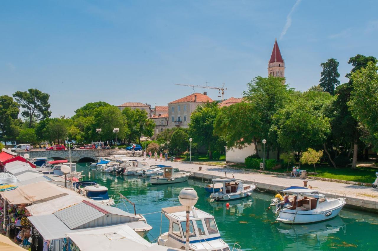 Bazzar Apartments Trogir Extérieur photo
